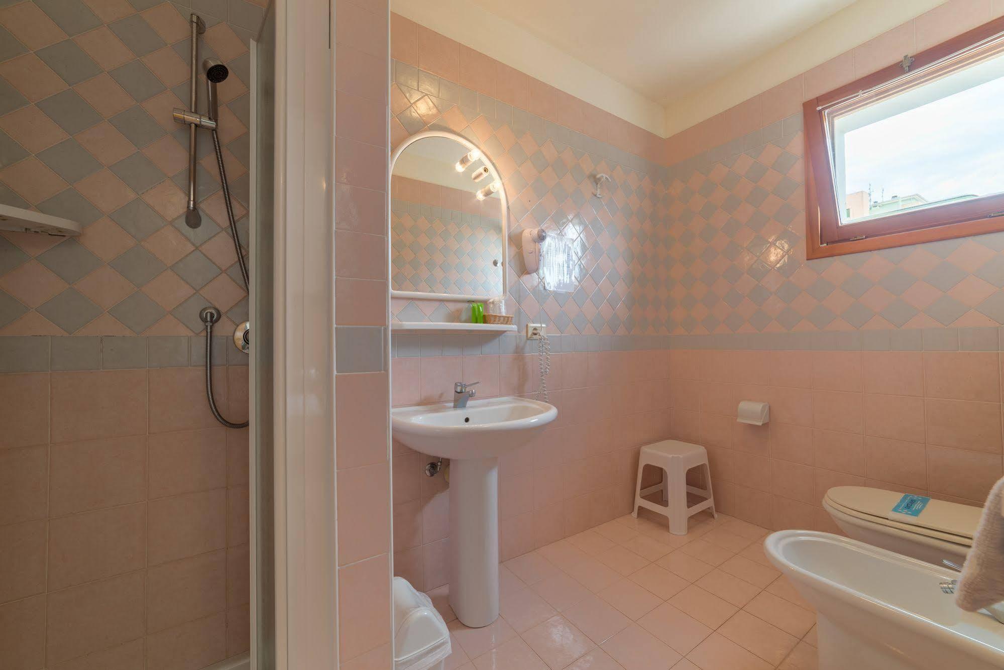 Hotel Airone (Adults Only) Bibione Exterior foto