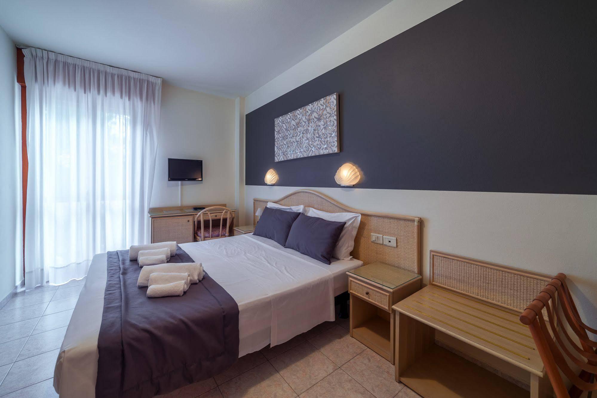 Hotel Airone (Adults Only) Bibione Exterior foto